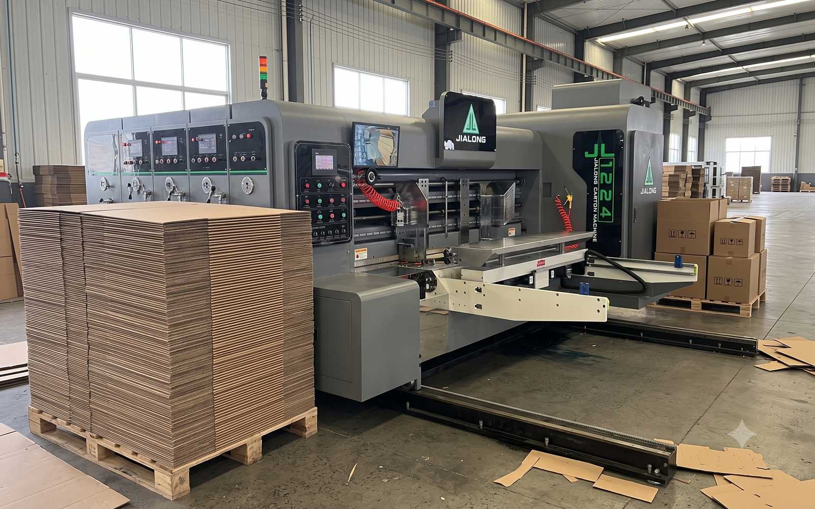 Planta de FIPSA Corrugados fabricando cajas de cartón corrugado